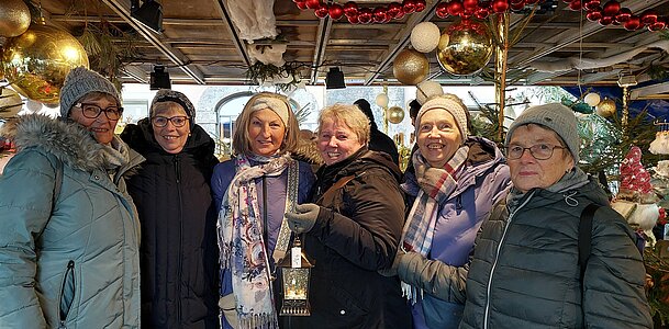 Adventmarkt und Ritterkuchl Hall im Tirol